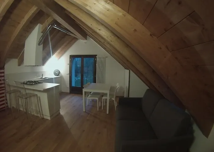 Il Borgo Antico Cadarese